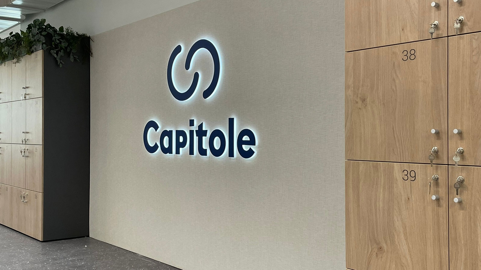 Capitole rótulo luminoso interior